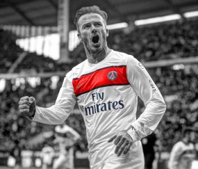 爱游戏app下载-阿扎伦卡连续三场比赛得分超过势不可挡，曼联挑战极限！